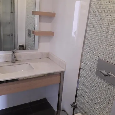 Ξενοδοχείο Twins Recidance 3*